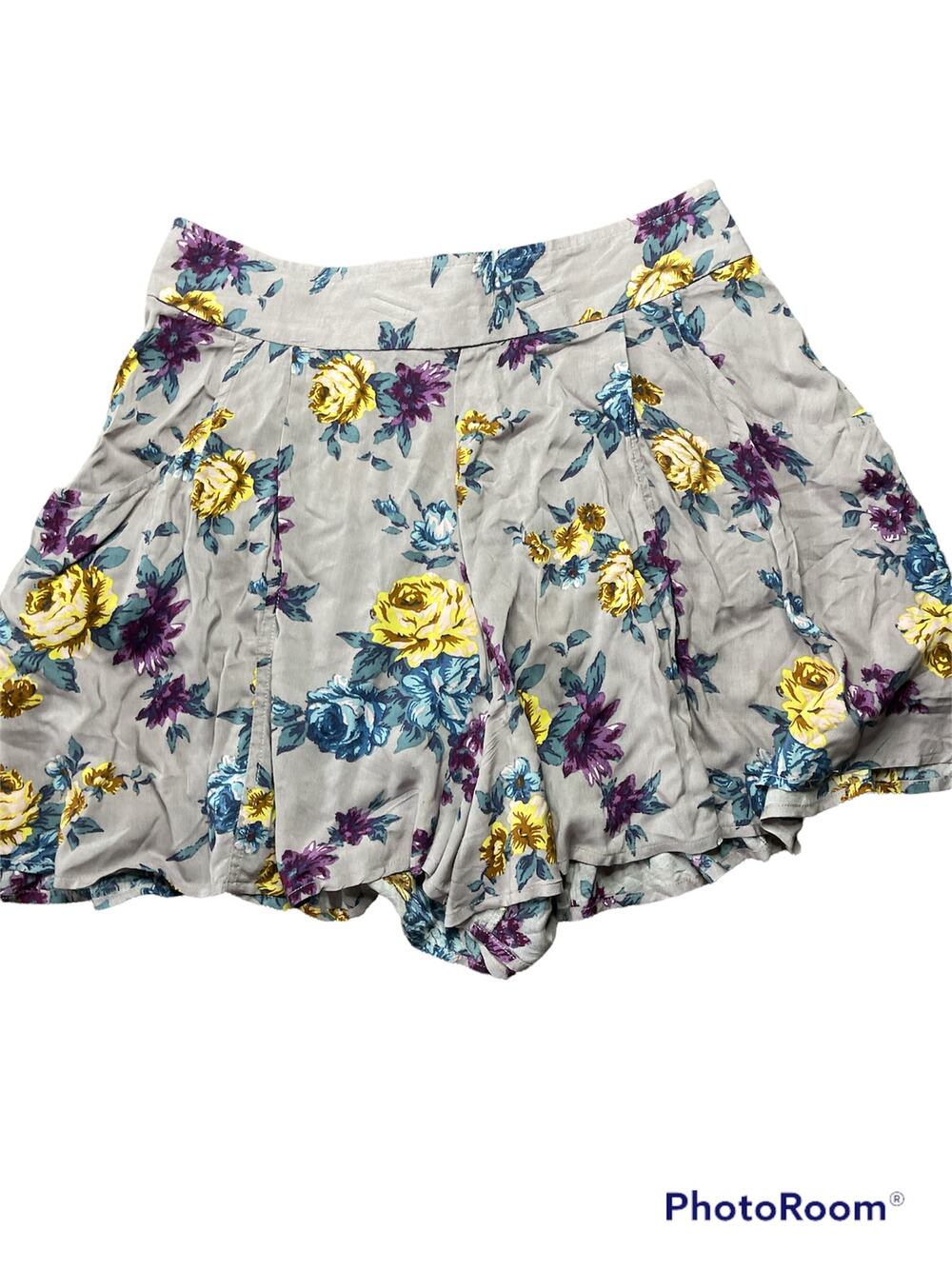 Free People Purple Yellow Floral Print Zip Up Flowy Baggy Zip Up Shorts Size 4
